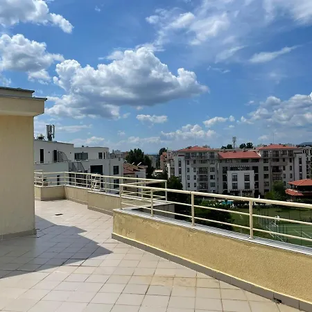 Palm Court A26