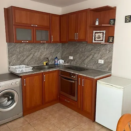 Palm Court A26 *