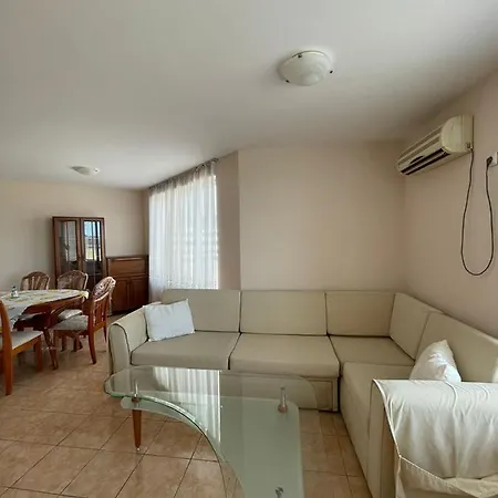 Apartman Palm Court A26 Napospart